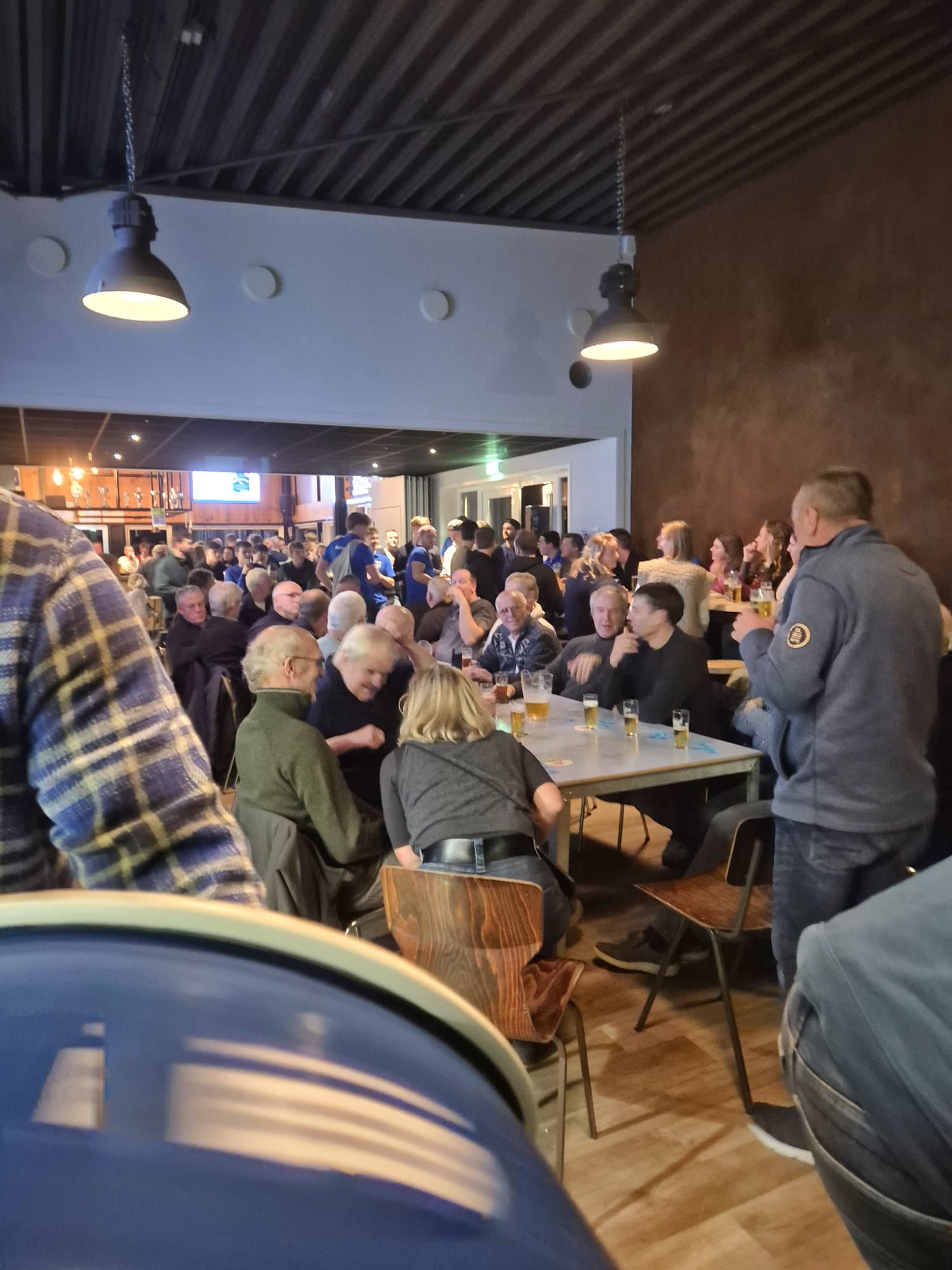 Gezellig het voetbaljaar uit  | 2025